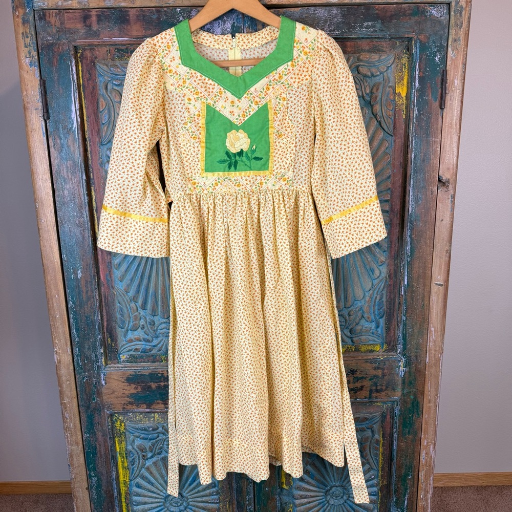 Vintage boho floral 70's dress Girls L or Women's XS